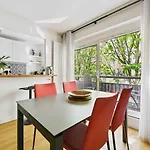 Bel Appartement Parisien Proche Tour Eiffel